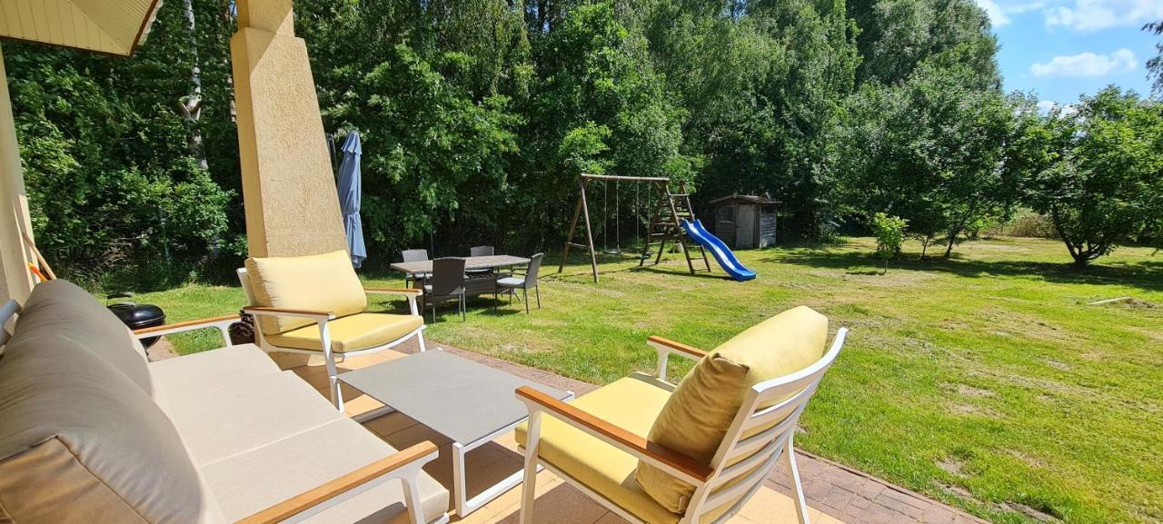 Debina - Rowy Villa Exteriör bild